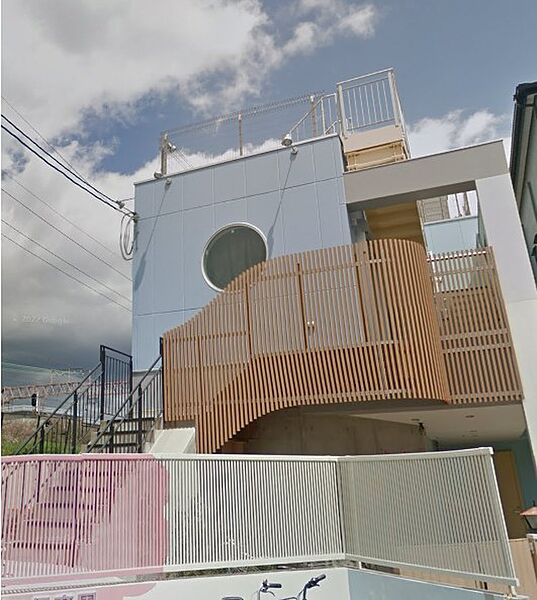 桜北町第一保育園（332m）