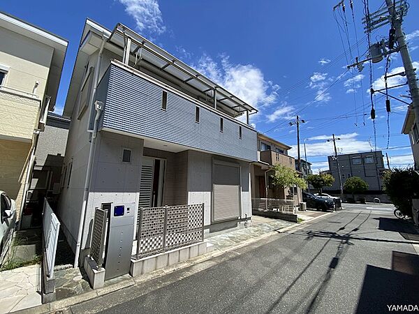 区画の整った整形地で前面道路も約4.8mあり、駐車しやすいです◎