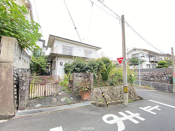 南東角地につき陽当たり良好です◎