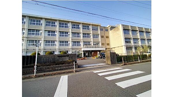 岐阜市立陽南中学校（1160m）
