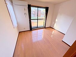 ヴランドール西船 101 1階1Kのリビング/ダイニング