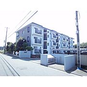 本鵠沼駅より徒歩6分 1階 築38年8ヶ月の賃貸物件