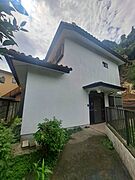 稲村ヶ崎駅より徒歩7分 築43年11ヶ月 2階建の賃貸物件