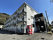 辻堂駅より徒歩18分 築33年1ヶ月 3階建の賃貸物件