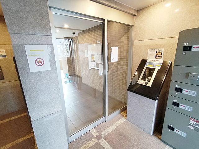 エントランス