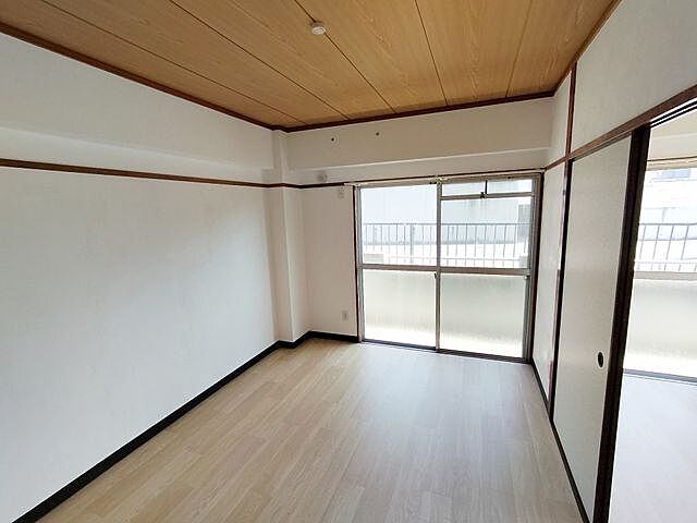 洋室