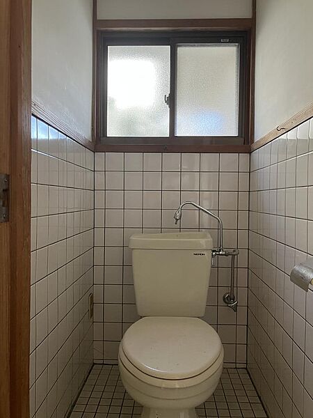 シンプルな空間ですが、窓があるので換気ができます。