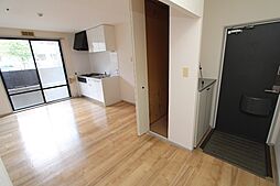 ハイツスター 1階2LDKのリビング/ダイニング