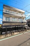 長尾駅より徒歩21分 築24年2ヶ月 3階建の賃貸物件