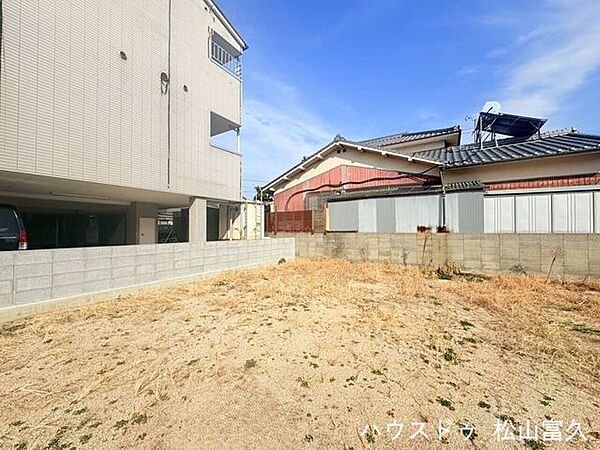 更地渡しのため、解体費用の負担がなくスムーズに建築工程へ進める安心の条件。