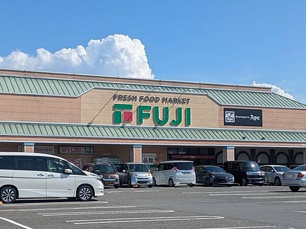 フジ垣生店 720m