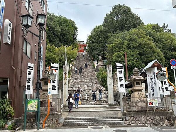 伊佐爾波神社　参道口 130m