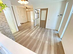 堺市中区土塔町　中古戸建 4LDKのリビング/ダイニング