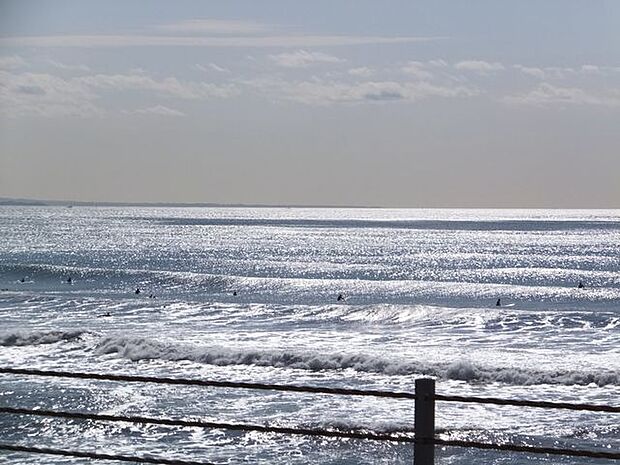 七里ガ浜海岸 徒歩11分。 850m