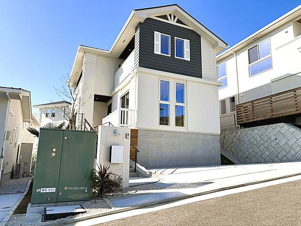 新築デザイナーズハウス！