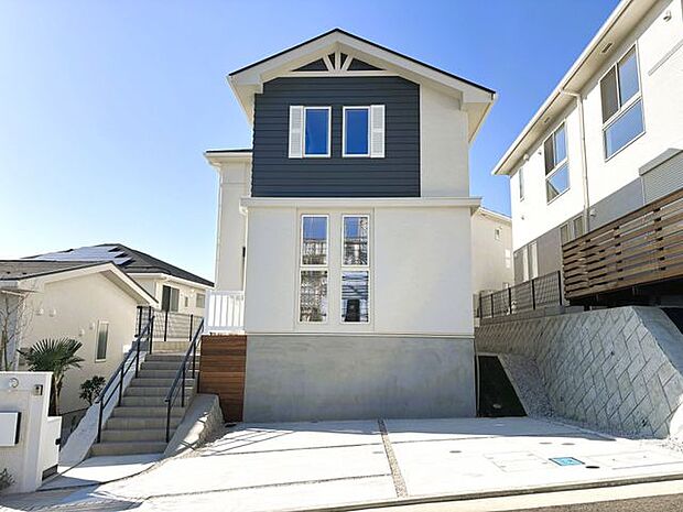 オール電化付き。火事や地震などの災害に対する安全性が高く、室内の空気が汚れません。