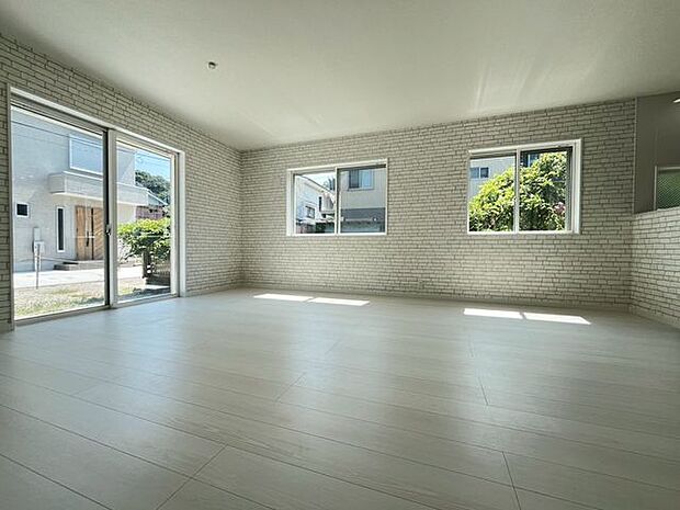 使い勝手の良い1階リビング。