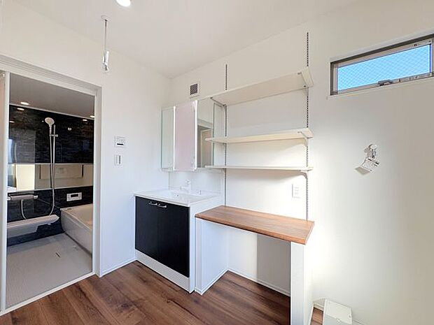 ゆったりと寛げるバスルーム。