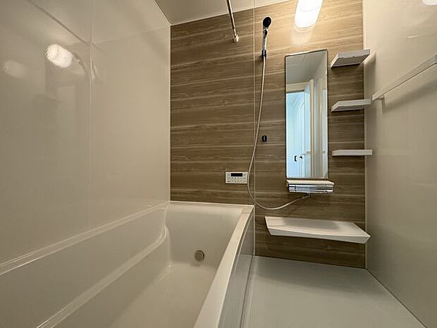 ゆったりと寛げるバスルーム。