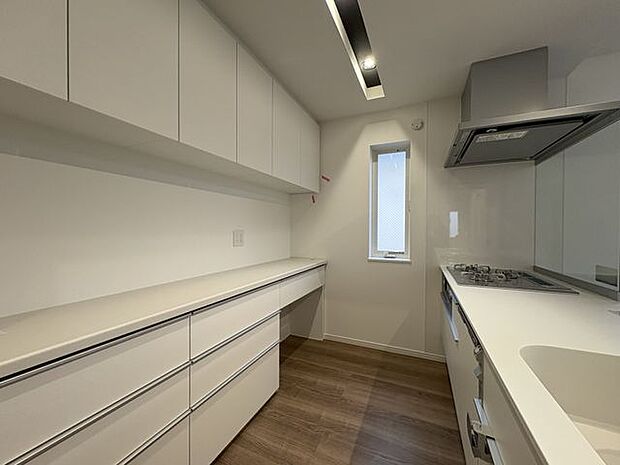 使い勝手のよさそうなキッチン