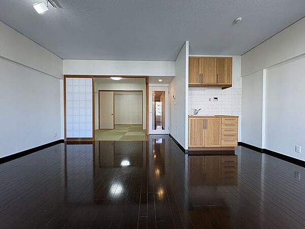 奥行きのある間取りです