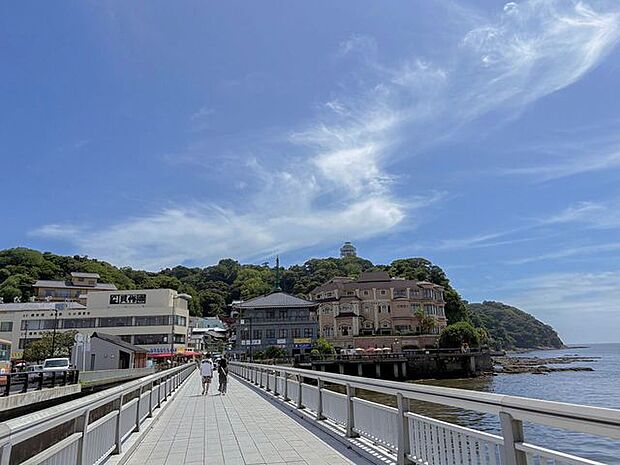 江ノ島まで車で19分 約8.5km