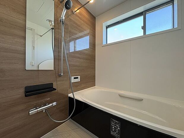 ゆったりと寛げるバスルーム。