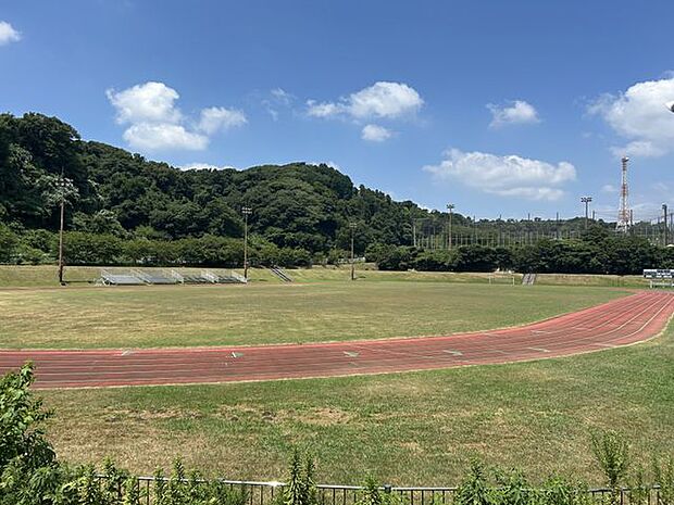 池子の森自然公園 徒歩44分。 3450m