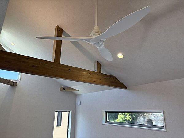 勾配天井で素敵な空間が広がります
