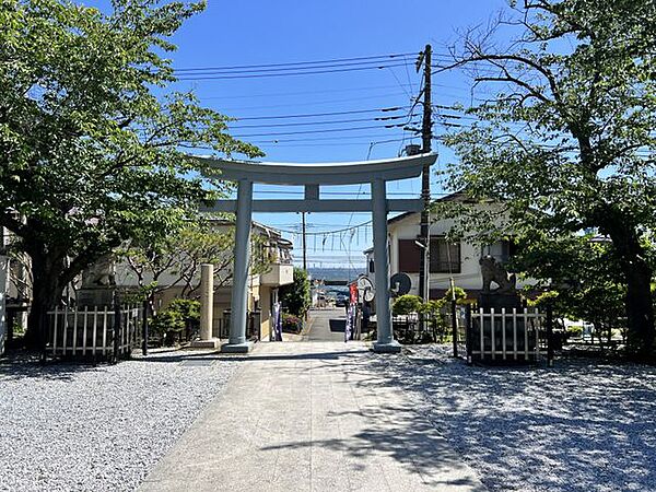 走水神社まで車で16分　6.9km