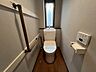 トイレ：トイレスペース。