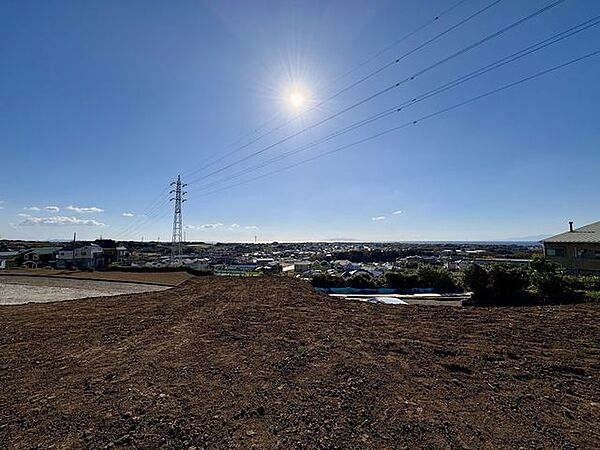 お好きなハウスメーカーで理想の建物を建築出来ます。