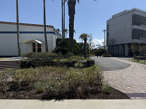 マリブファーム 徒歩16分。 1280m