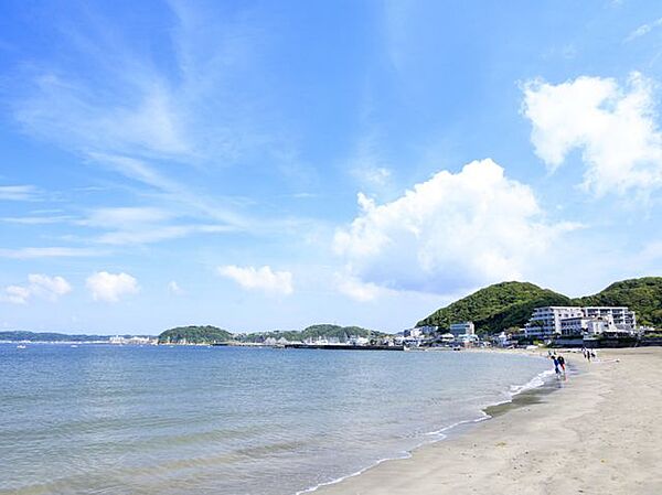 森戸海岸まで徒歩5分（約400ｍ）