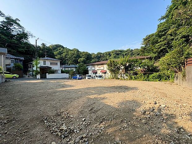材木座海岸まで徒歩12分の立地です。