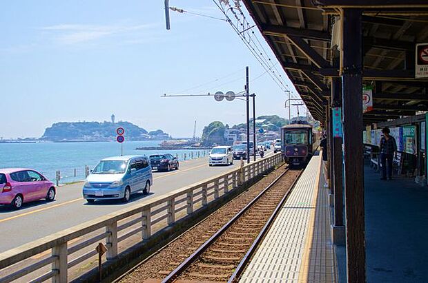 江ノ島電鉄線「鎌倉高校前駅」 車で8分 2600m
