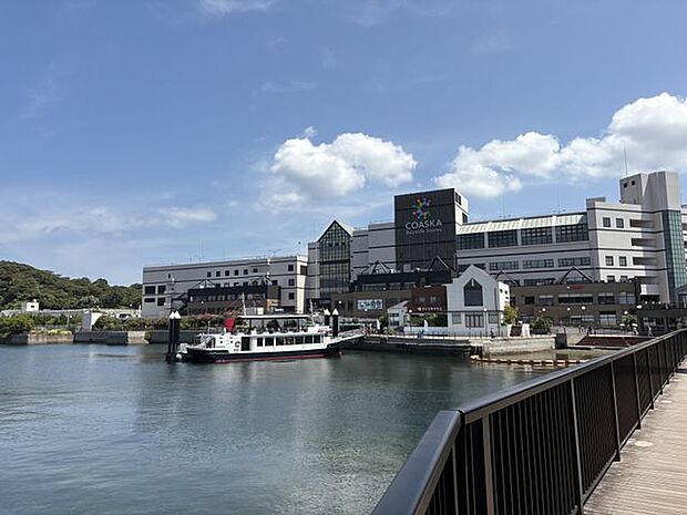 コースカベイサイドストアーズ 徒歩85分。 6780m