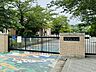 周辺：池子小学校 徒歩4分。 310m
