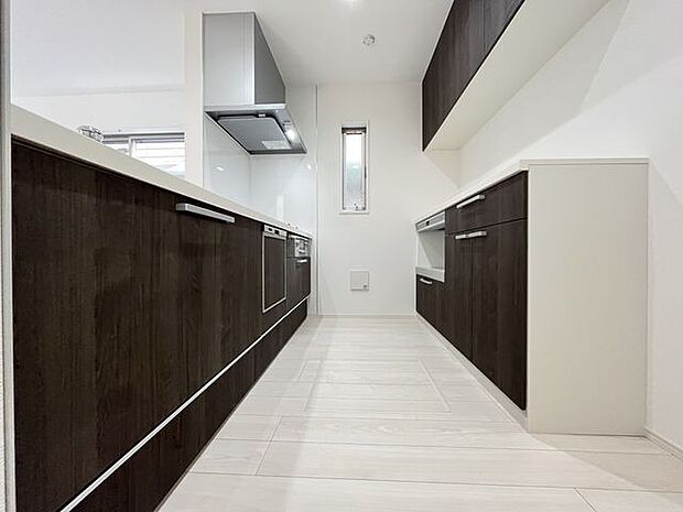 キッチンから広がる眺めが、暮らしをもっと心地よく