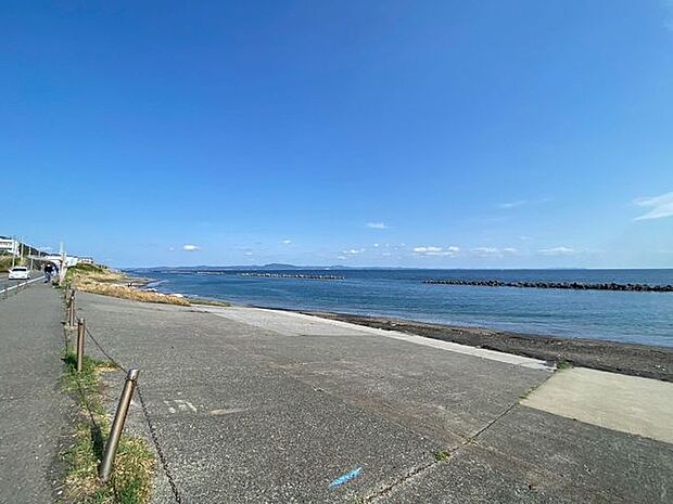 海まで徒歩5分（約400ｍ）
