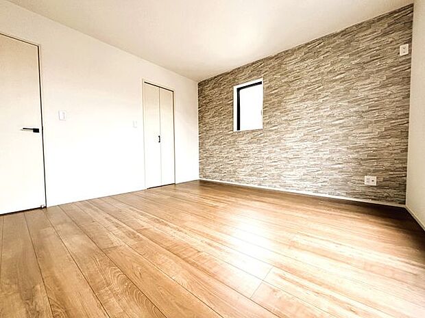 主寝室にはウォークインクローゼット付き。