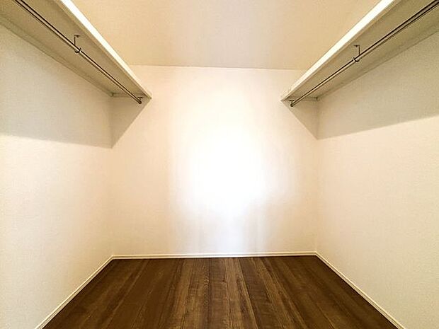 広さを活かし、収納量もたっぷり。