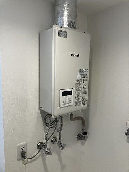 給湯機新品交換済み