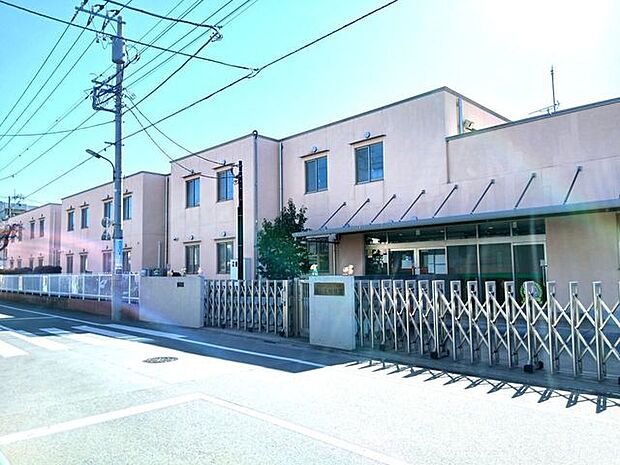 白ふじ幼稚園 310m