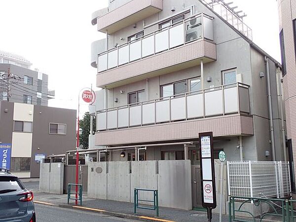 エンゼルベア石神井保育園 690m