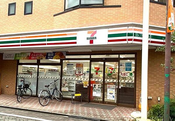 セブンイレブン吉祥寺本町3丁目店 270m
