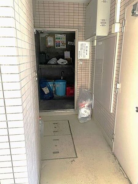 ゴミ置き場