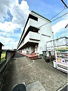 高安駅より徒歩12分 3階 築48年の賃貸物件