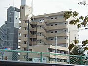 久宝寺駅より徒歩3分 3階 築36年11ヶ月の賃貸物件