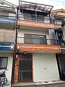 弥刀駅より徒歩3分 築40年4ヶ月 3階建の賃貸物件